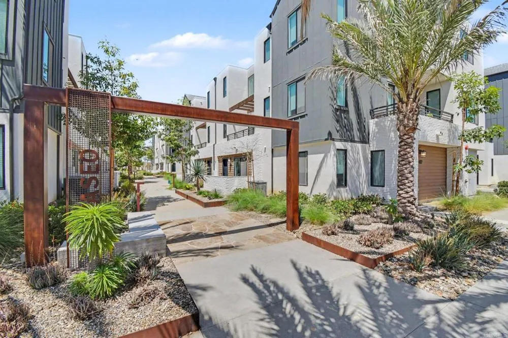 2416 Cascalote Loop San Diego, CA 92154