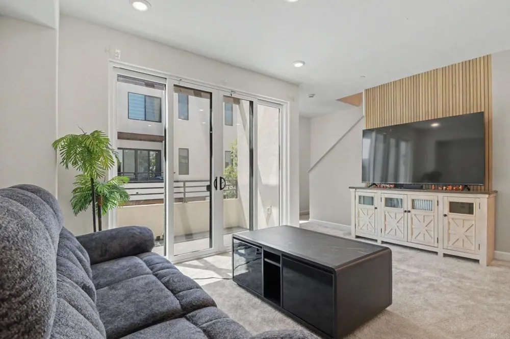 2416 Cascalote Loop San Diego, CA 92154