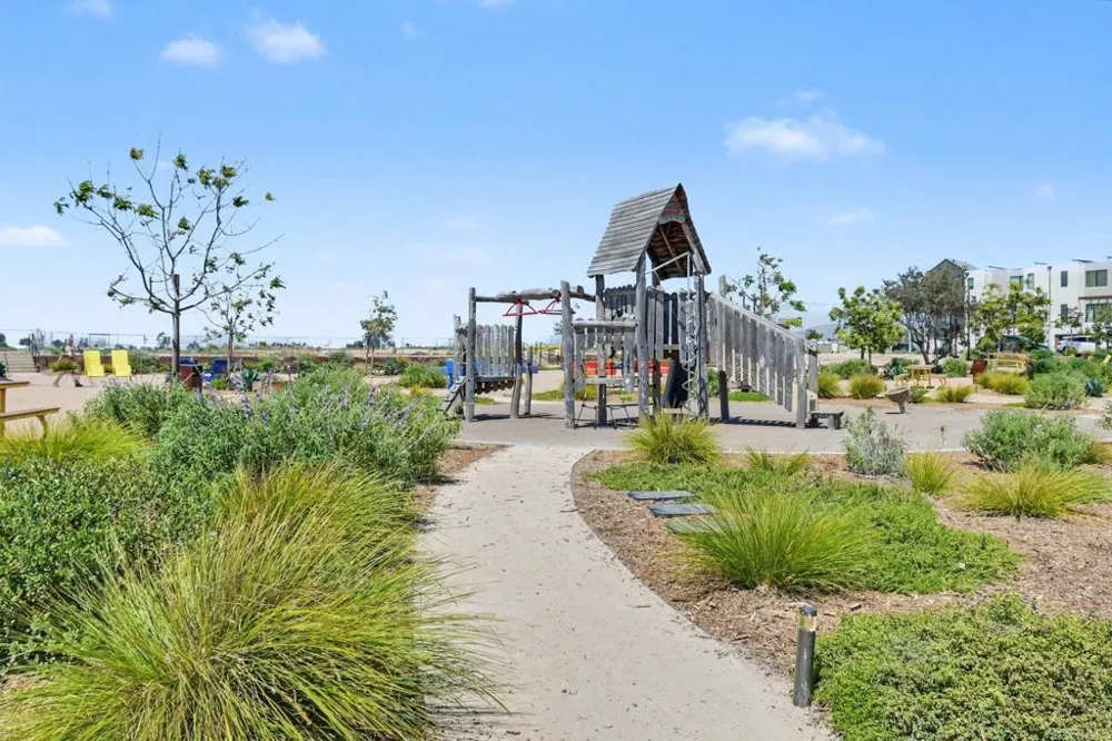 2416 Cascalote Loop San Diego, CA 92154