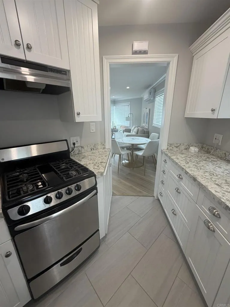 856 Olive Coronado, CA 92118