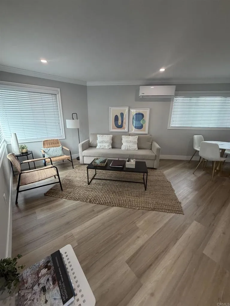 856 Olive Coronado, CA 92118
