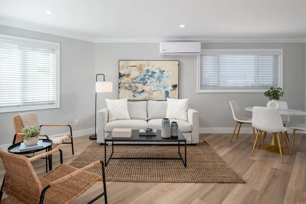 856 Olive Coronado, CA 92118