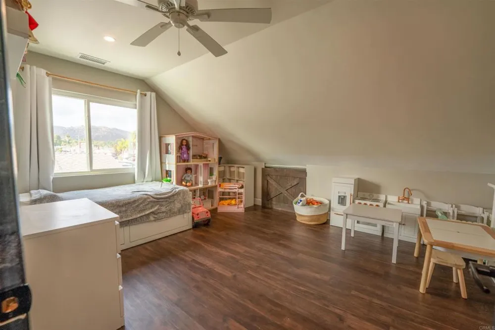 10046 Woodrose Avenue Santee, CA 92071