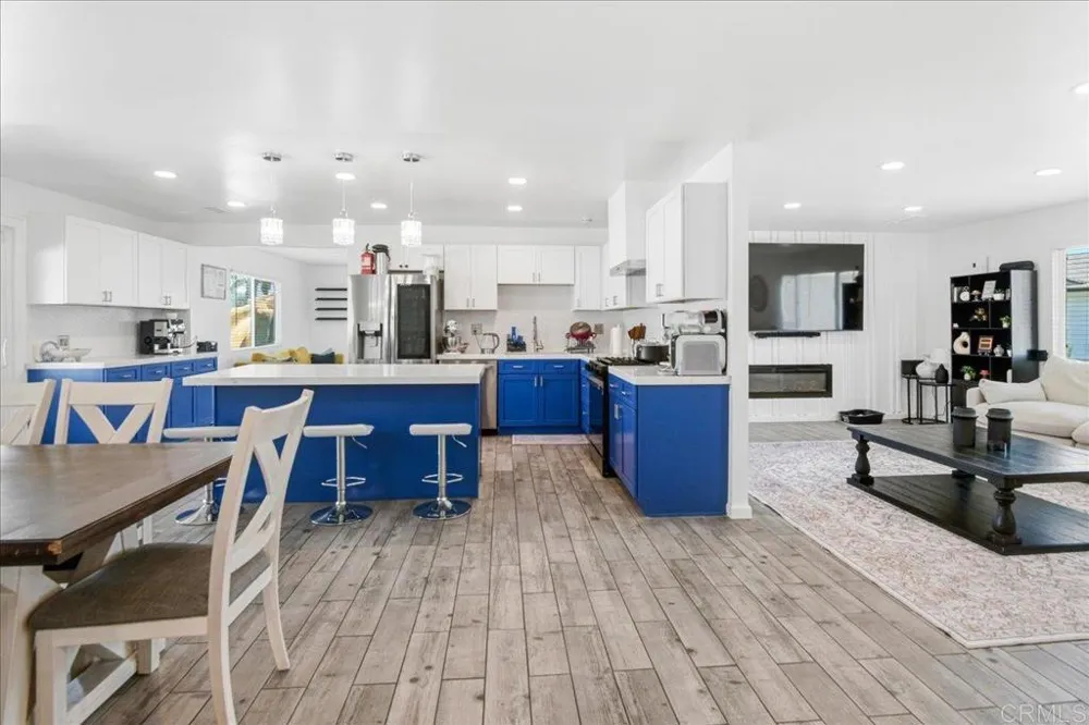 10002 Stanley Ct Santee, CA 92071