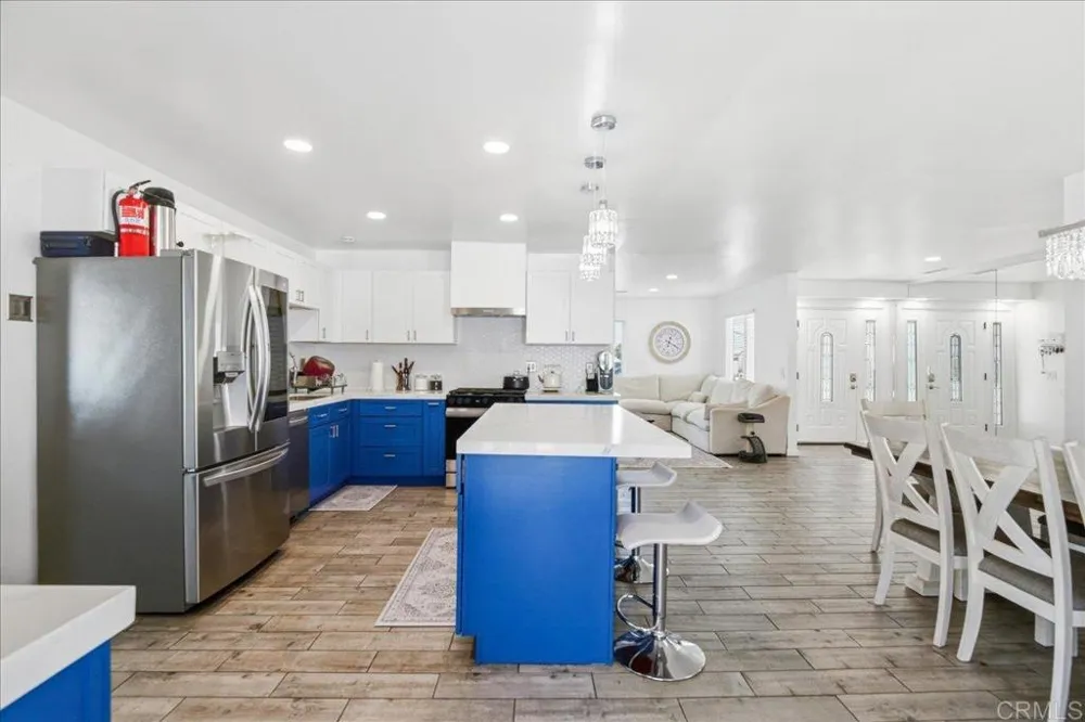 10002 Stanley Ct Santee, CA 92071