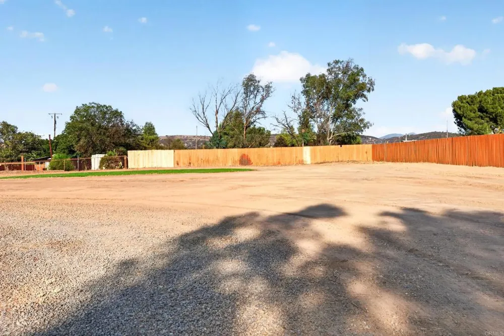 1538 San Vicente Rd Ramona, CA 92065