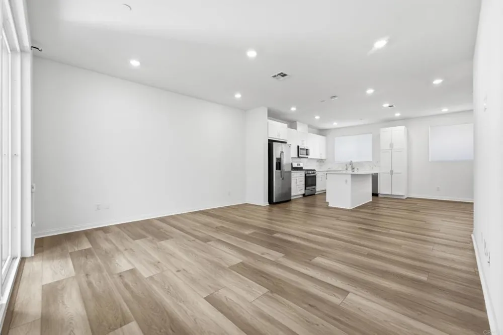 1981 Edison Court Chula Vista, CA 91915