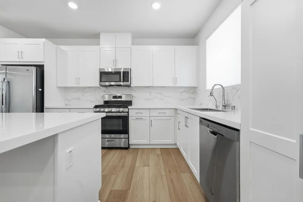 1981 Edison Court Chula Vista, CA 91915