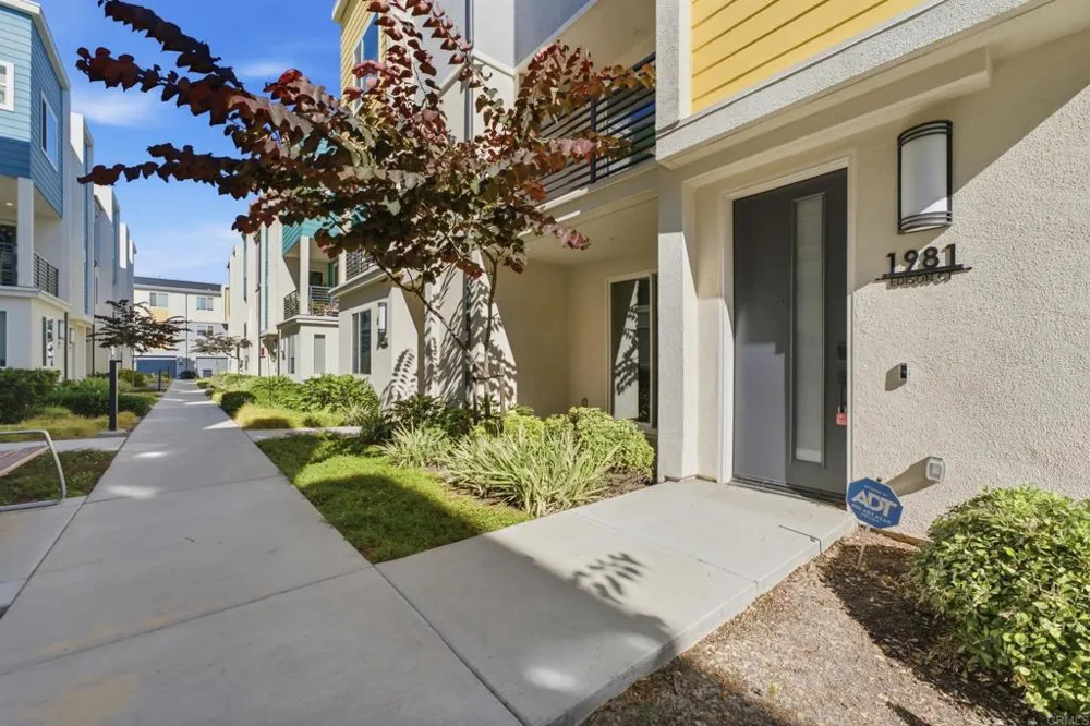 1981 Edison Court Chula Vista, CA 91915
