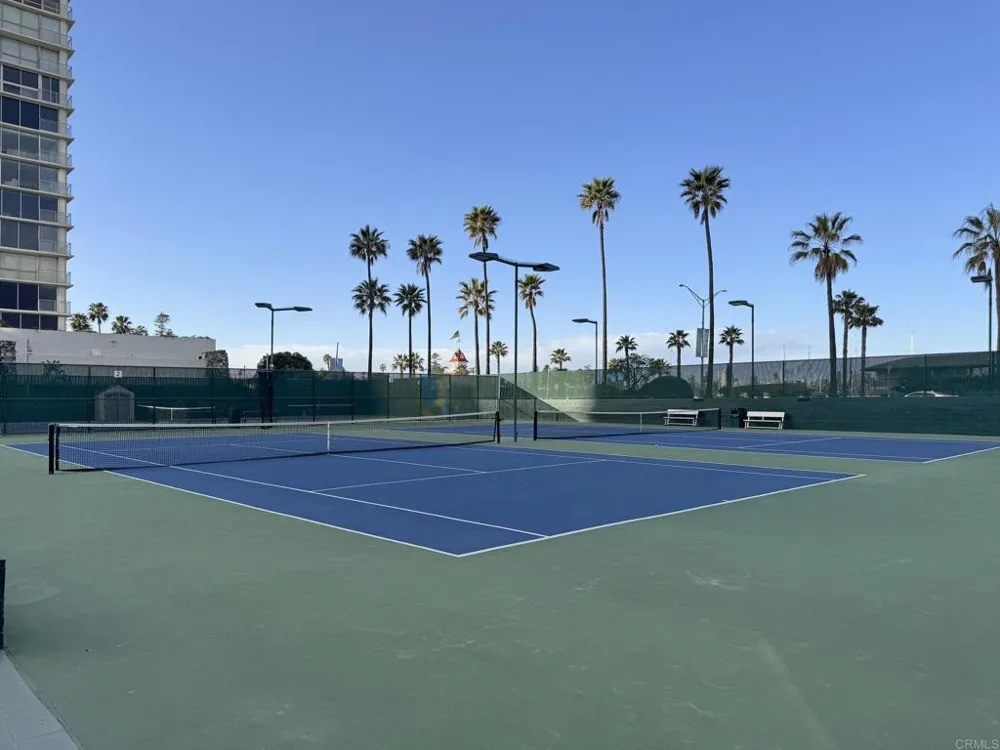 1820 Avenida del Mundo #208 Coronado, CA 92118
