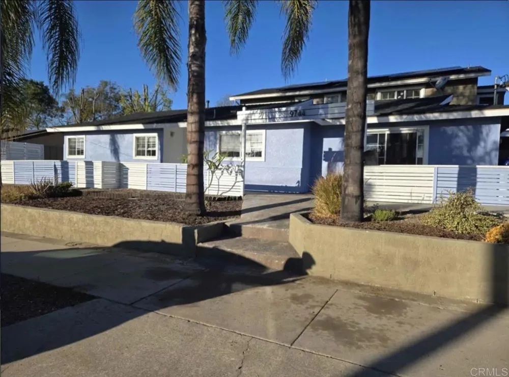 9742 Vomac Road Santee, CA 92071
