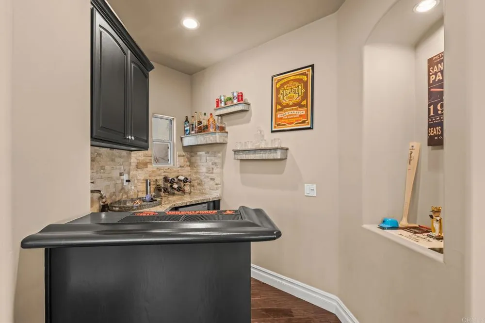 1887 Coronado View Alpine, CA 91901