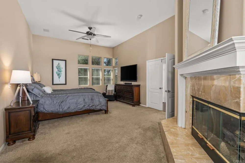 1887 Coronado View Alpine, CA 91901