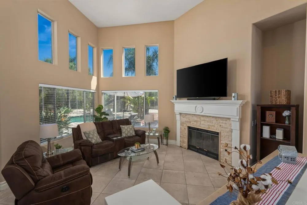 1887 Coronado View Alpine, CA 91901