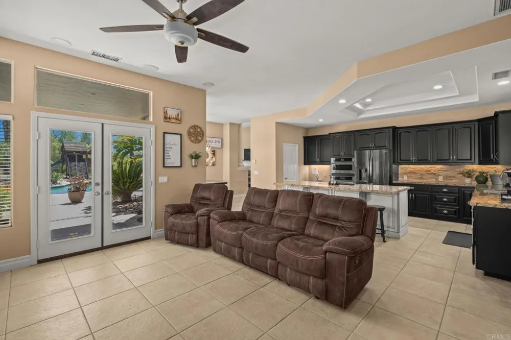 1887 Coronado View Alpine, CA 91901