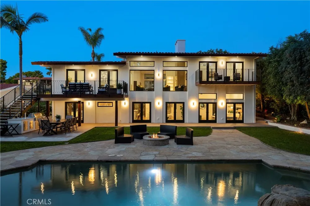 1325 Via Gabriel Palos Verdes Estates, CA 90274