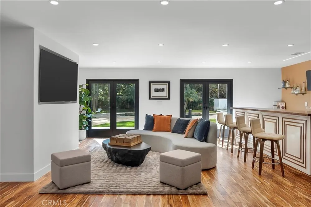1325 Via Gabriel Palos Verdes Estates, CA 90274