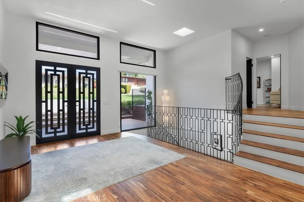 1325 Via Gabriel Palos Verdes Estates, CA 90274