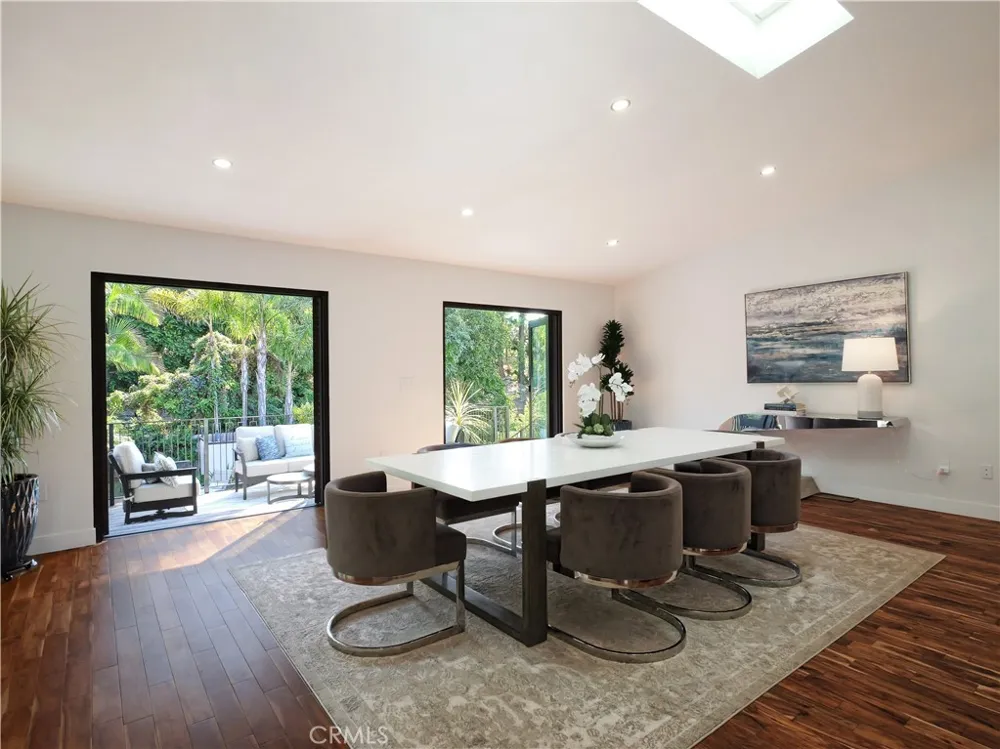 1325 Via Gabriel Palos Verdes Estates, CA 90274