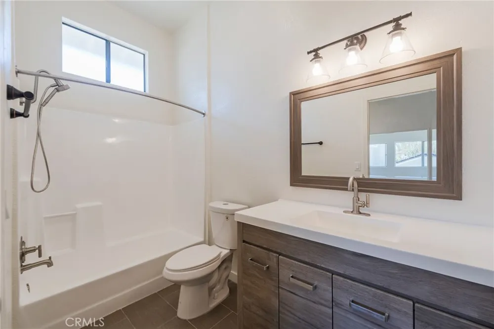 18326 Mansel Avenue Redondo Beach, CA 90278