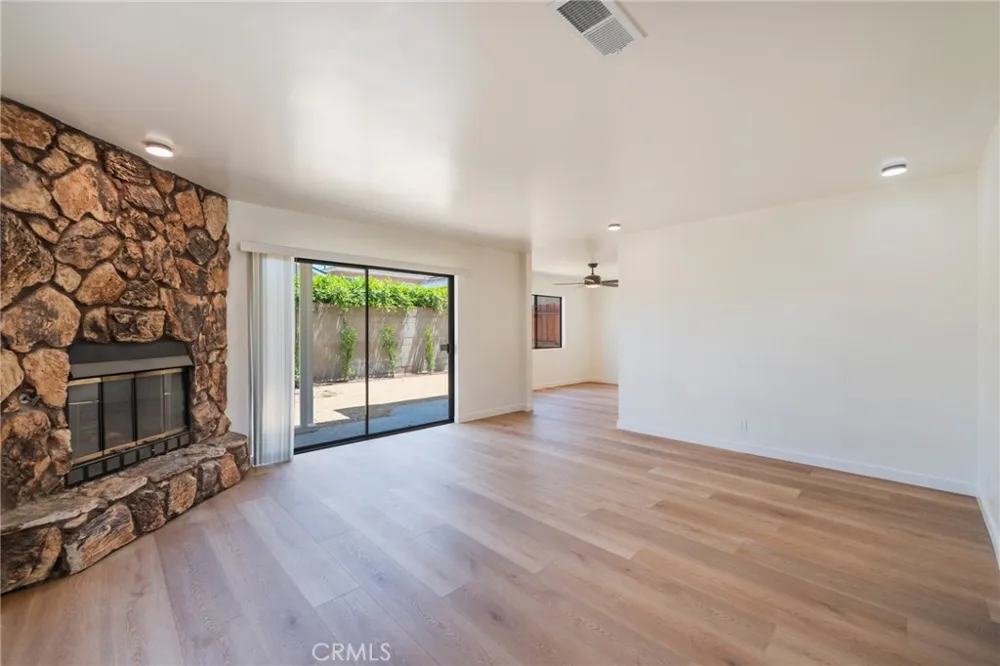 18326 Mansel Avenue Redondo Beach, CA 90278