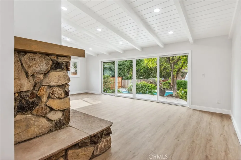 35 Buckskin Lane Rolling Hills Estates, CA 90274