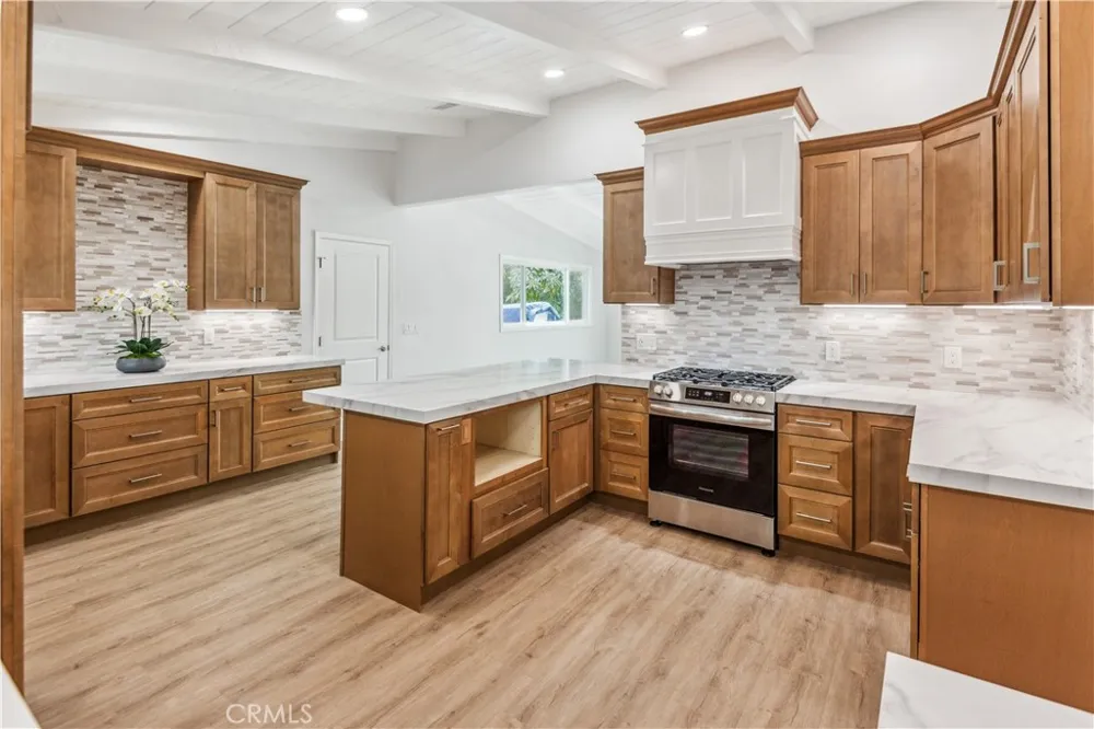 35 Buckskin Lane Rolling Hills Estates, CA 90274