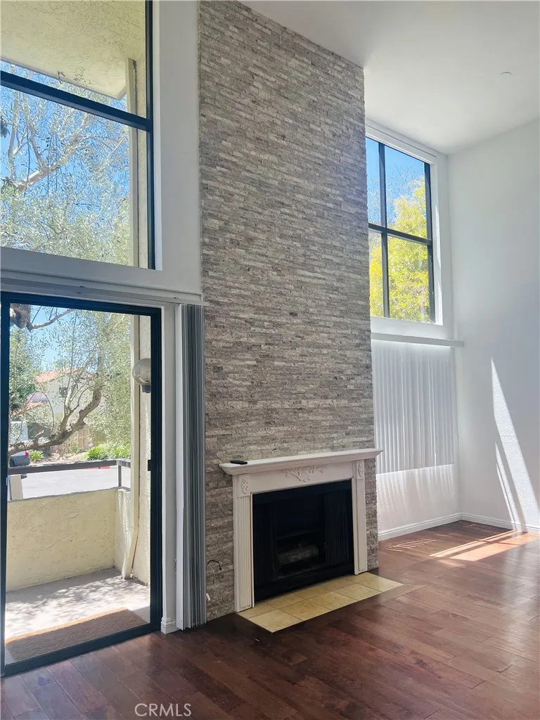 5987 Peacock Ridge Road #122 Rancho Palos Verdes, CA 90275
