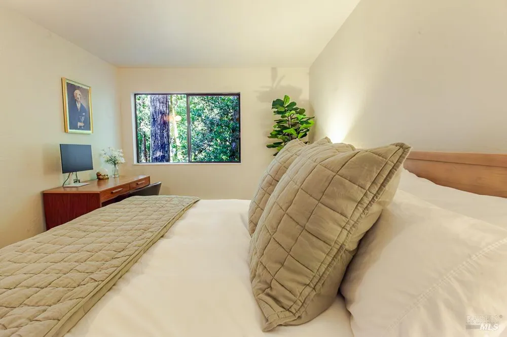 384 Madrone Meadow The Sea Ranch, CA 95497
