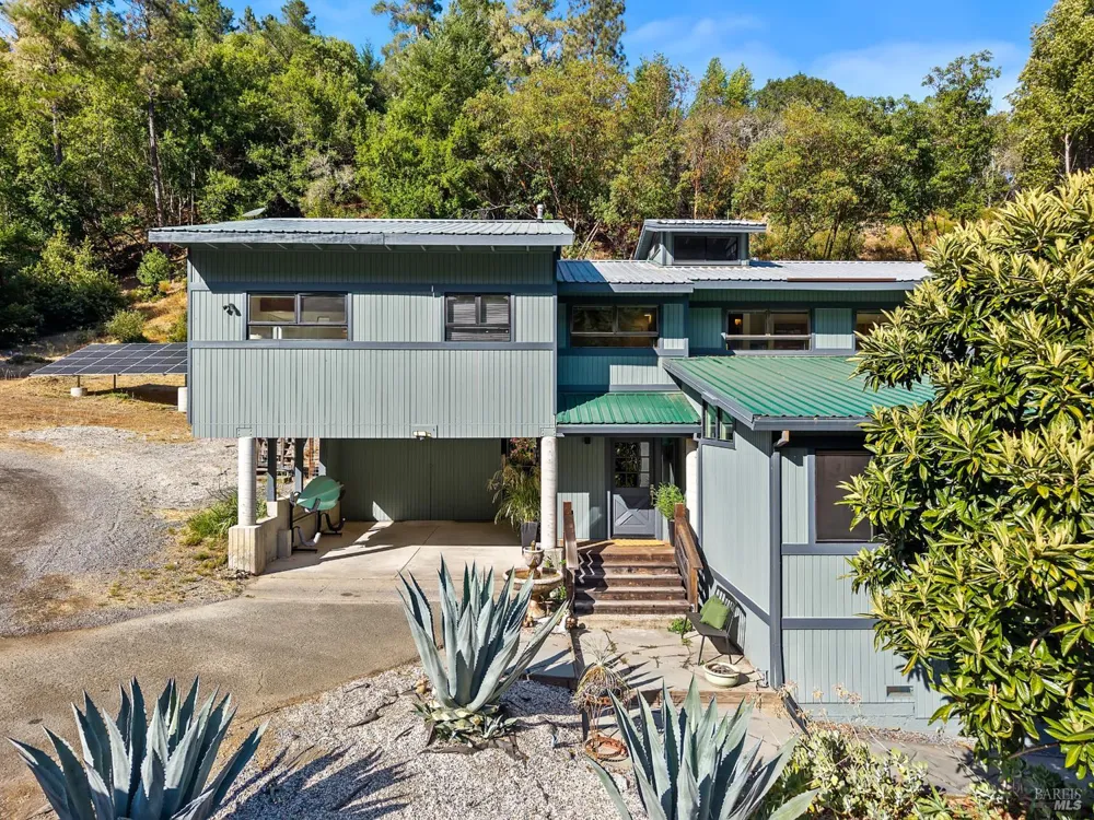 17340 Watson Road Guerneville, CA 95446