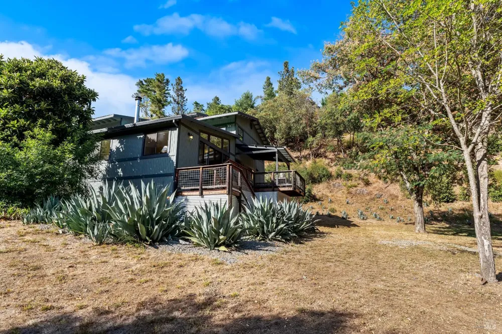 17340 Watson Road Guerneville, CA 95446
