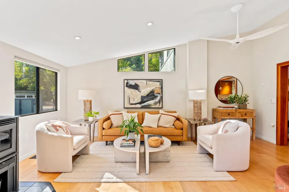 17340 Watson Road Guerneville, CA 95446