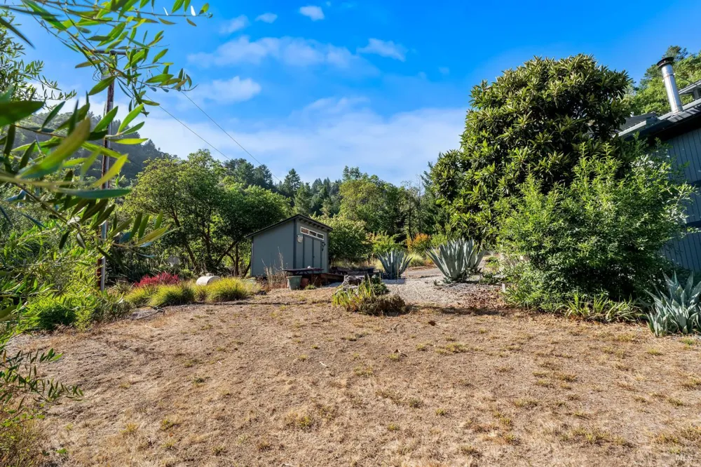 17340 Watson Road Guerneville, CA 95446