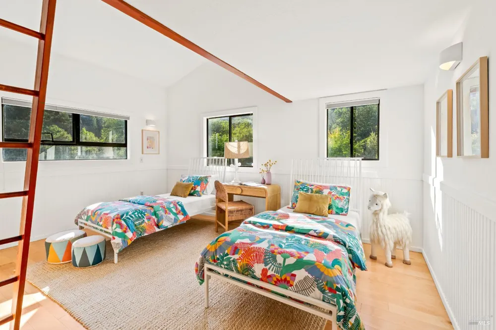 17340 Watson Road Guerneville, CA 95446