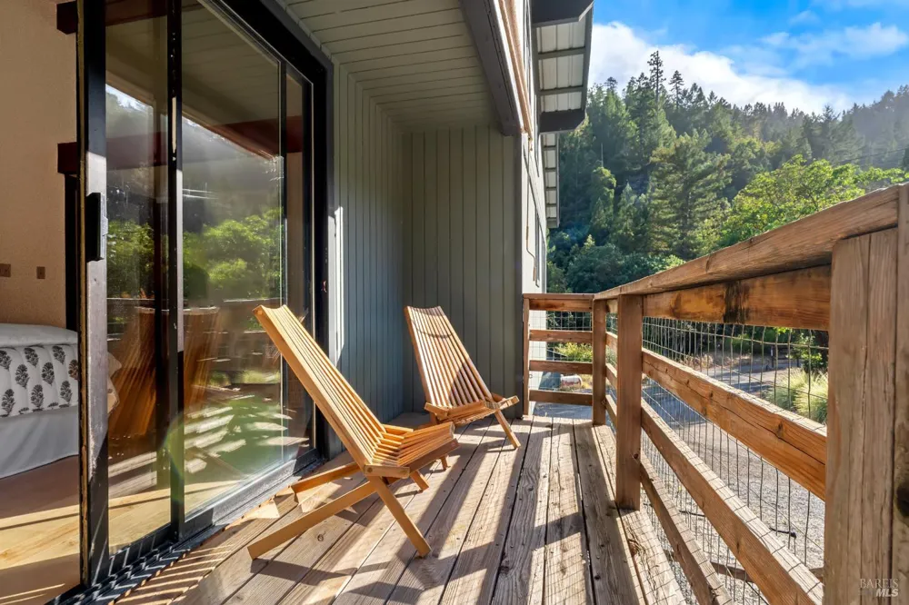 17340 Watson Road Guerneville, CA 95446