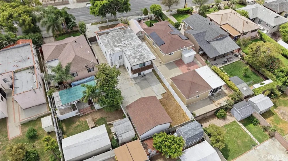 1311 W R Wilmington, CA 90744