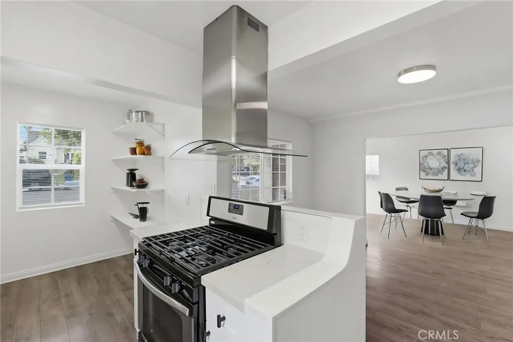 1311 W R Wilmington, CA 90744