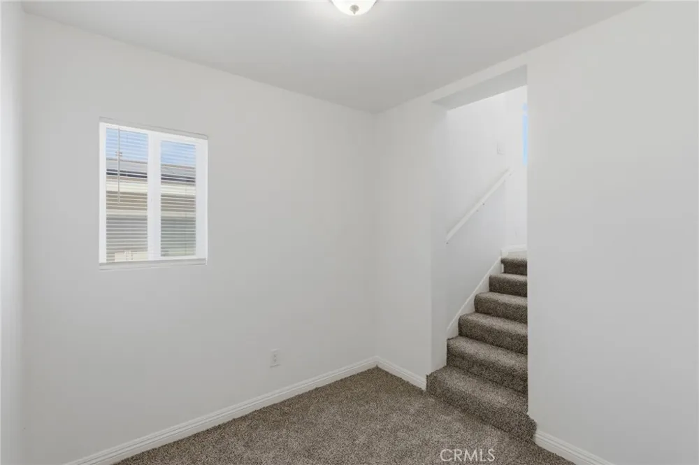 1311 W R Wilmington, CA 90744