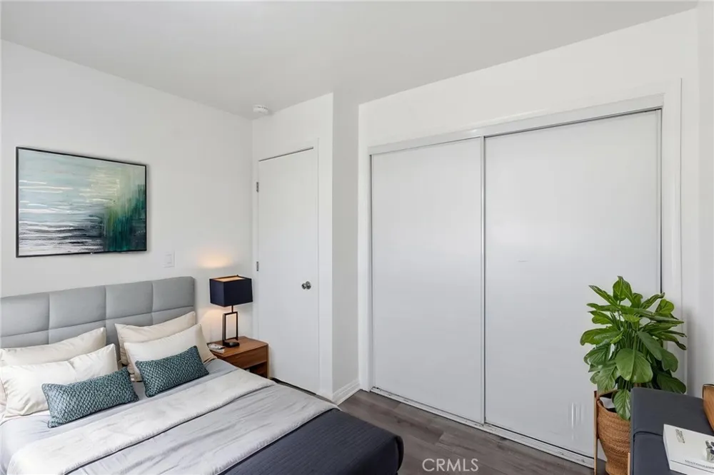 1311 W R Wilmington, CA 90744