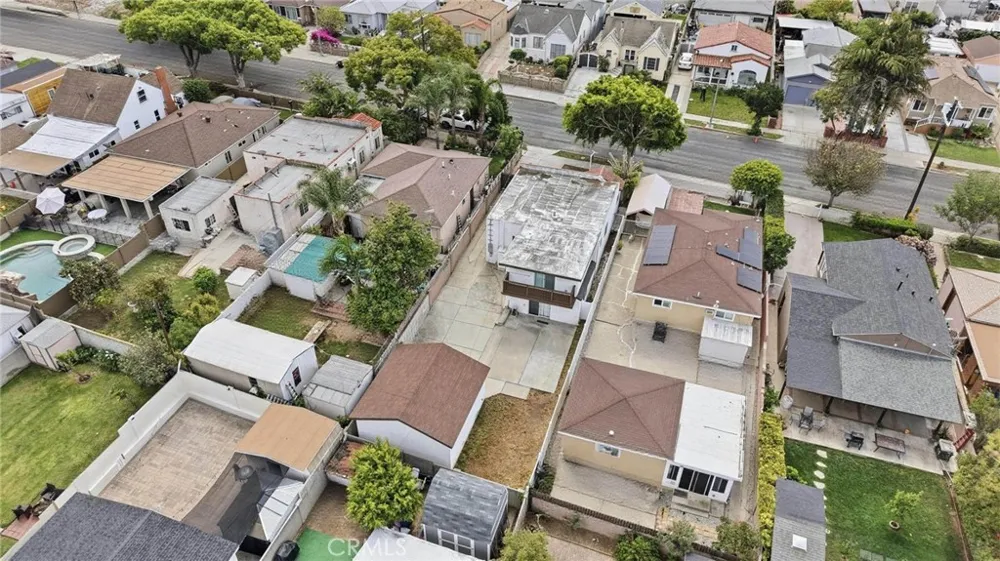 1311 W R Wilmington, CA 90744
