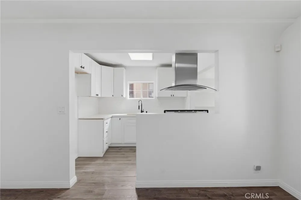 1311 W R Wilmington, CA 90744