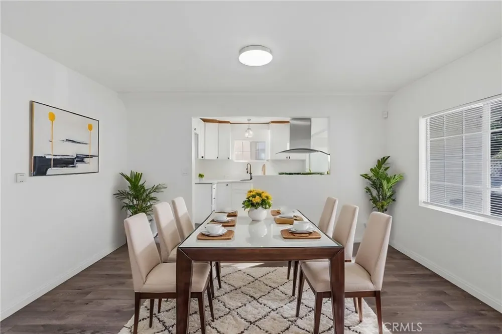 1311 W R Wilmington, CA 90744