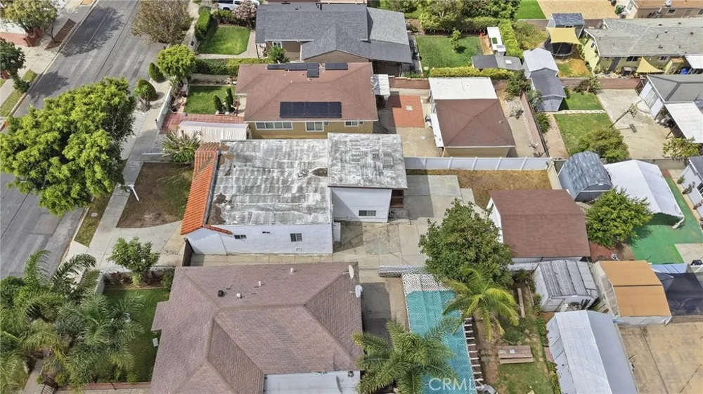 1311 W R Wilmington, CA 90744