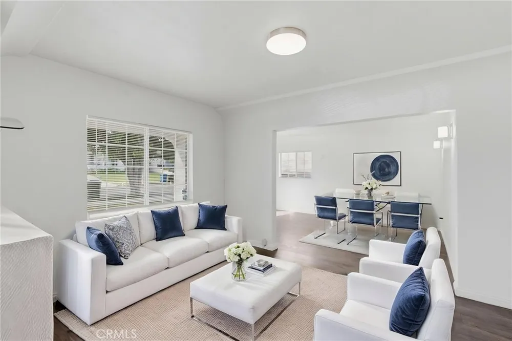 1311 W R Wilmington, CA 90744