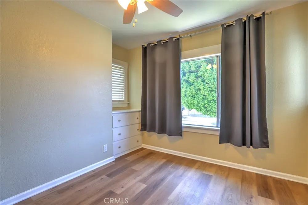 811 E Chapman Orange, CA 92866