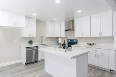 1344 W Vesta