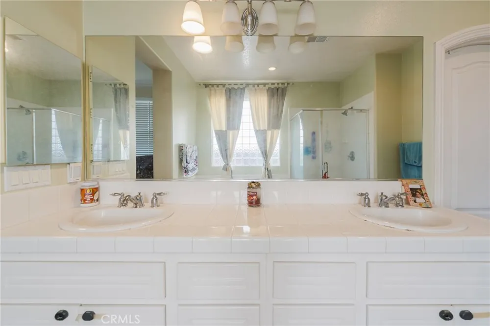 25326 Grandfir Court Corona, CA 92883