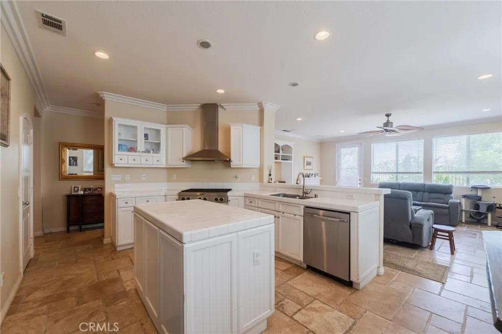 25326 Grandfir Court Corona, CA 92883