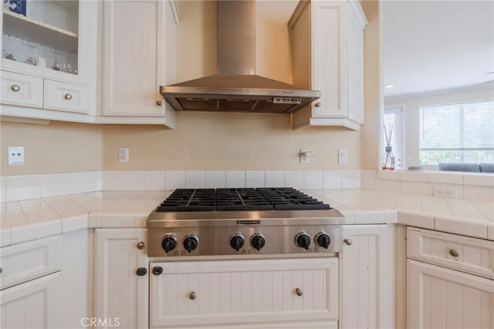 25326 Grandfir Court Corona, CA 92883