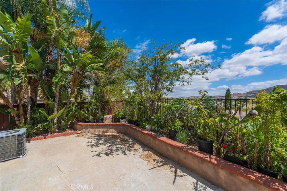 25326 Grandfir Court Corona, CA 92883